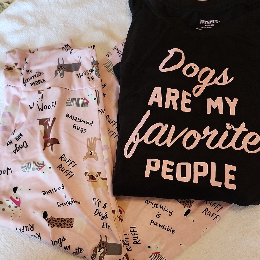 Charming Pink and Black Dog Print Pajama Set - Picture 3 of 14